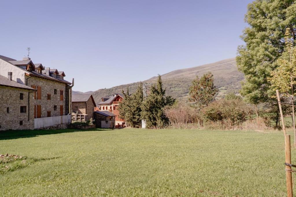 Casa Llop A Pauels, Vall Fosca Pauls de Flamisells Exterior foto