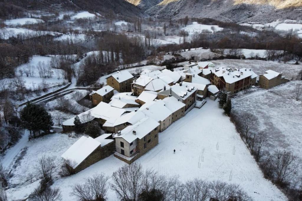 Casa Llop A Pauels, Vall Fosca Pauls de Flamisells Exterior foto